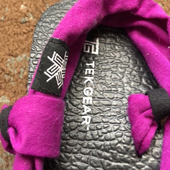 Womens size xl (11) tek gear black and purple sandals - Picture 2 of 8